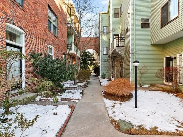 1 Richdale Ave Unit 12, Cambridge, MA 02140