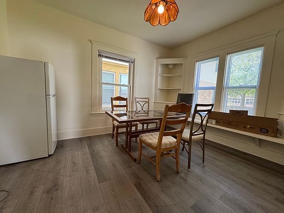 4th image of 130 Roosevelt Ave #5