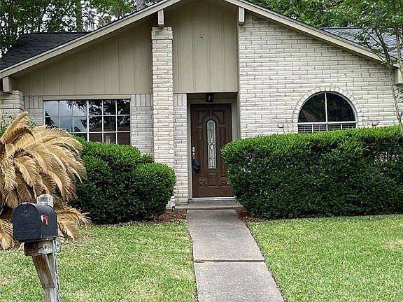 2nd image of 2638 Tinechester Dr