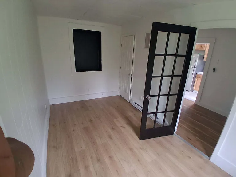 903 Harding Ave #B — Photo 7