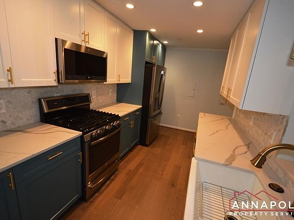 4th image of 603 Burtons Cove Way Unit 10