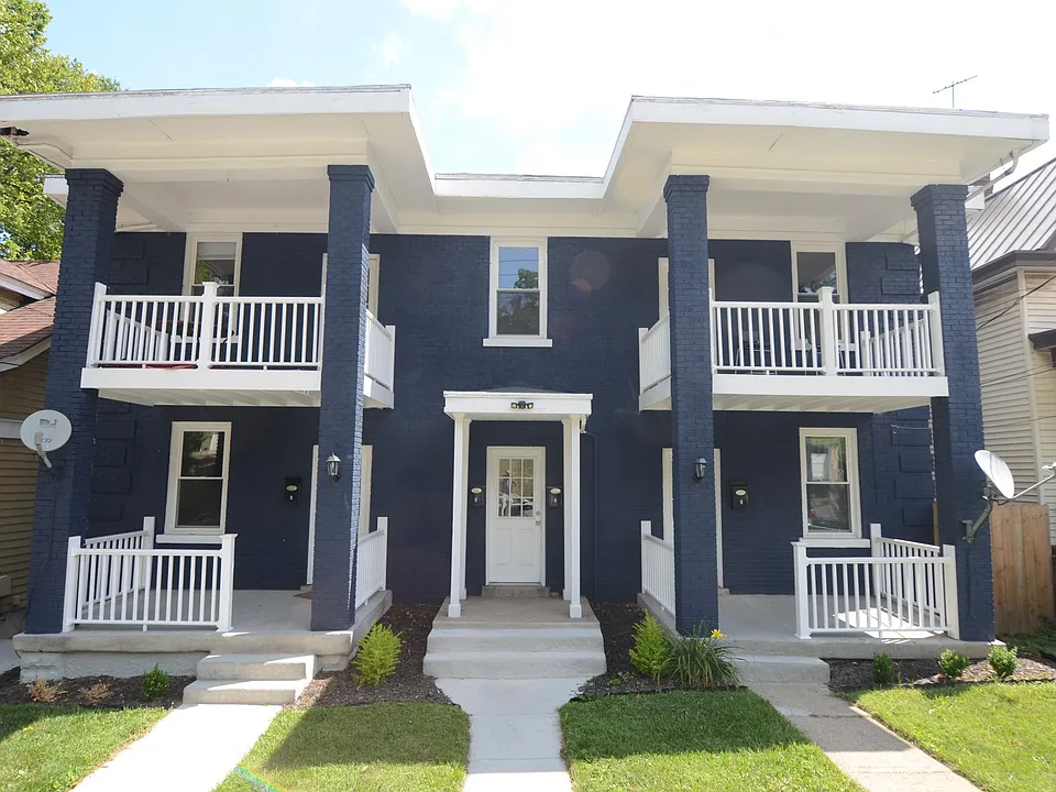 3450 Ruther Ave