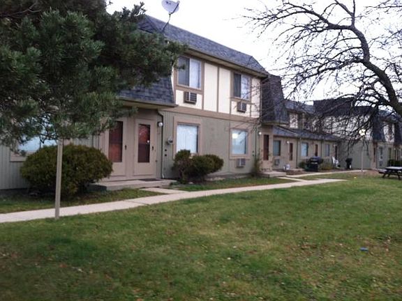 4th image of 629 Oriole Ct #632
