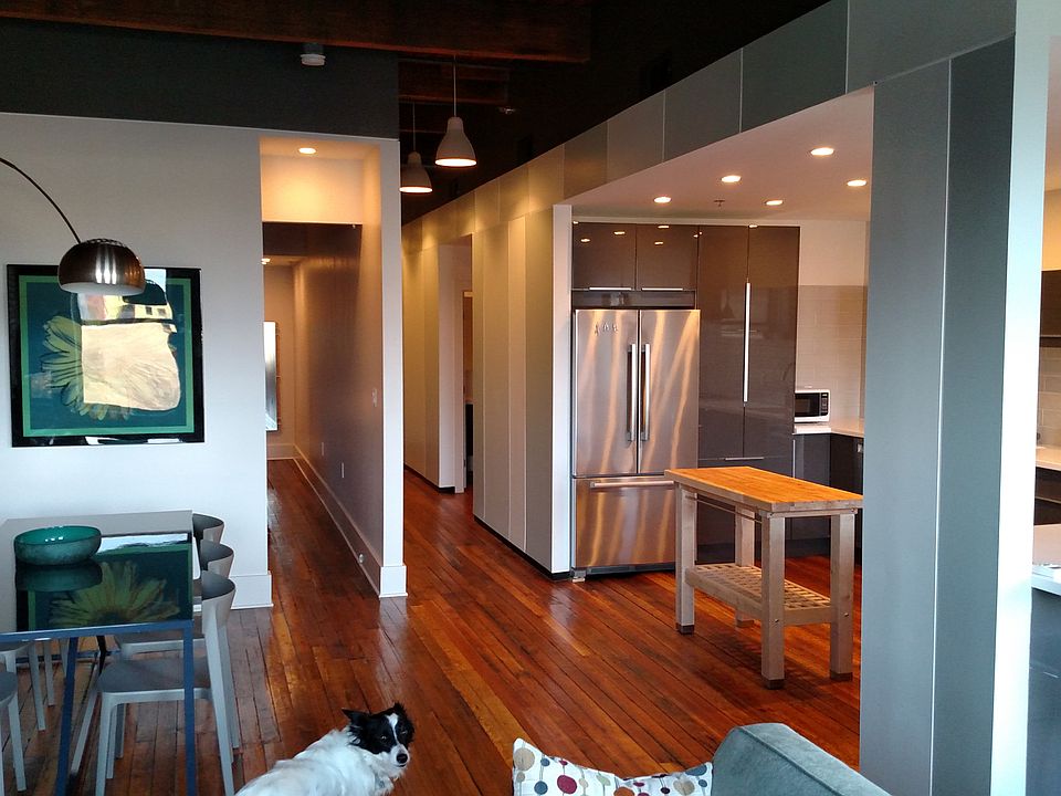 1st image of 130 W Jackson Ave APT 404