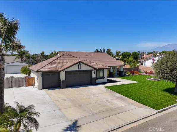 4711 Rockingham Loop, Riverside, CA 92509