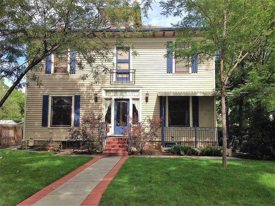 Front. Apartment is the Left Upper Corner Front to Back