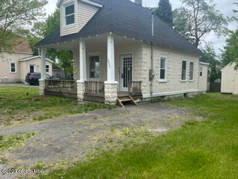 2nd image of 2023 Westside Avenue