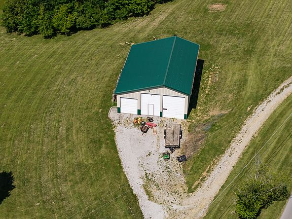 3rd image of 3450 Moffett Rd