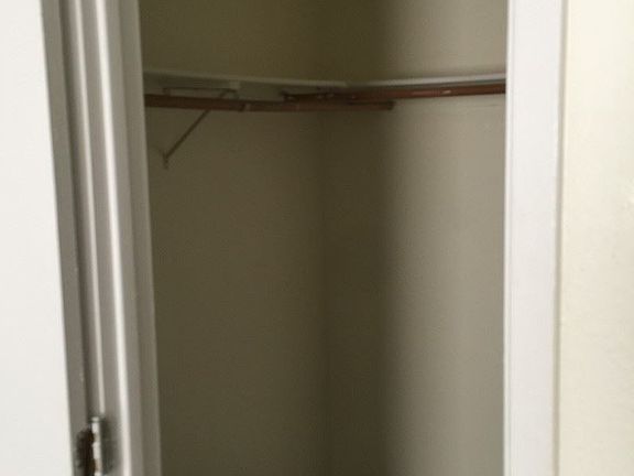 5th image of 11104 Senac Pl NE