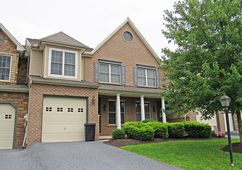 1st image of 105 Scully Pl
