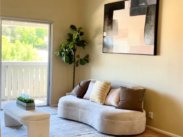 27618 Susan Beth Way Unit G, Santa Clarita, CA 91350
