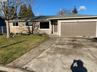 3955 Robin Ave, Eugene, OR 97402