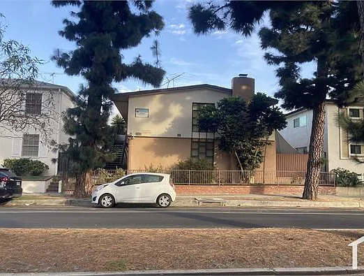 4228 Degnan Blvd #F — Photo 8