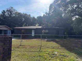 6647 Hampton Rd, Pensacola, FL 32505