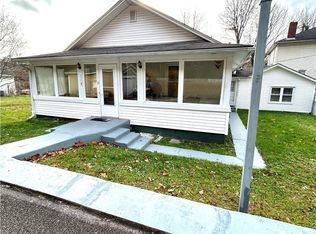 118 Azalea Ln, Charleston, WV 25306