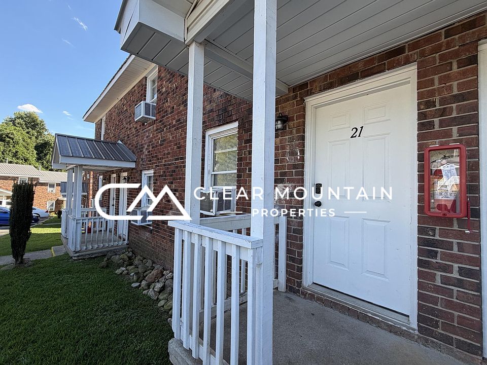1st image of 19 Dunbar Ct #21