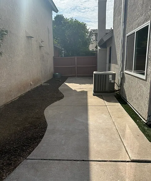 10765 Esmeraldas Dr — Photo 5