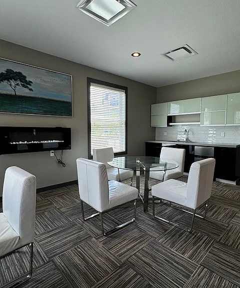 120 Phelps Way #B — Photo 24