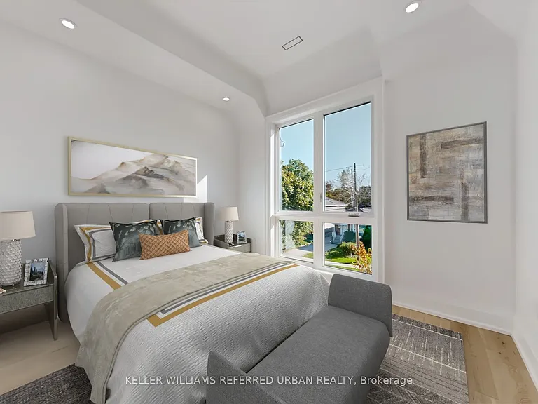 178 Joicey Blvd — Photo 10