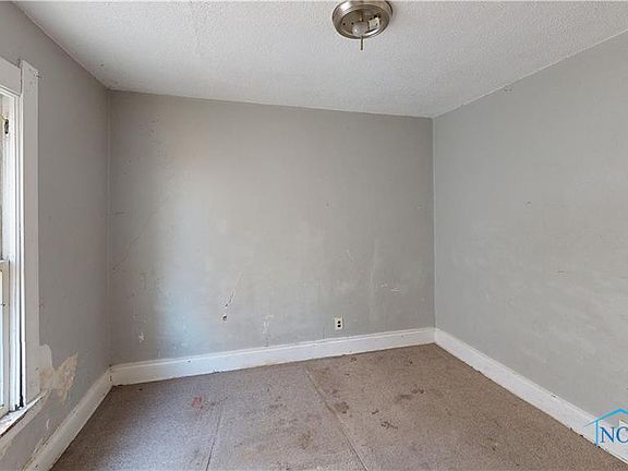 5th image of 53 Walbridge Ave