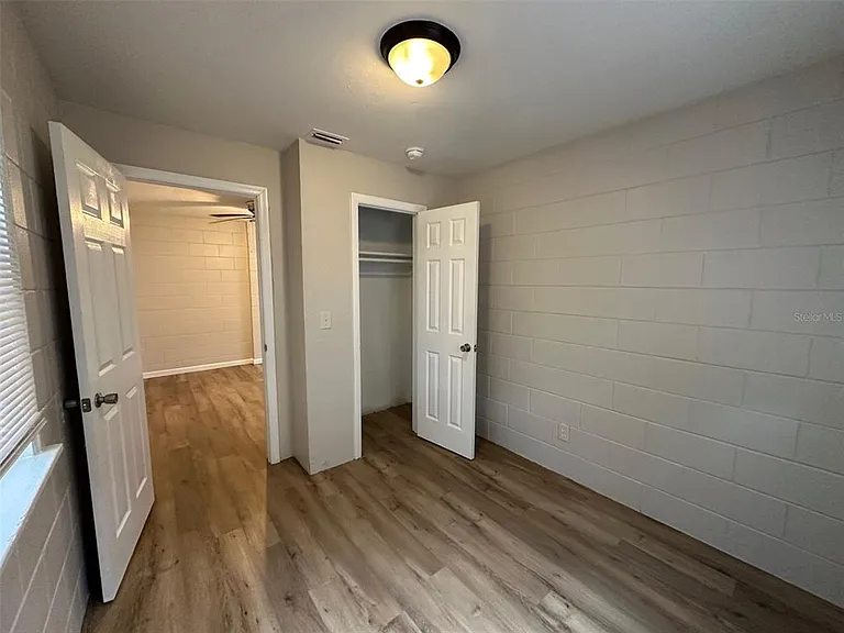 657 NE Waldo Rd — Photo 8