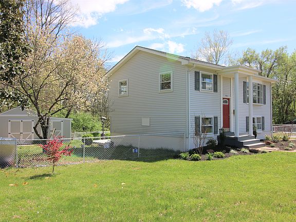 4th image of 9521 Damascus Dr