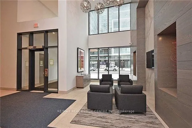 510 Curran Pl #1007 — Photo 3