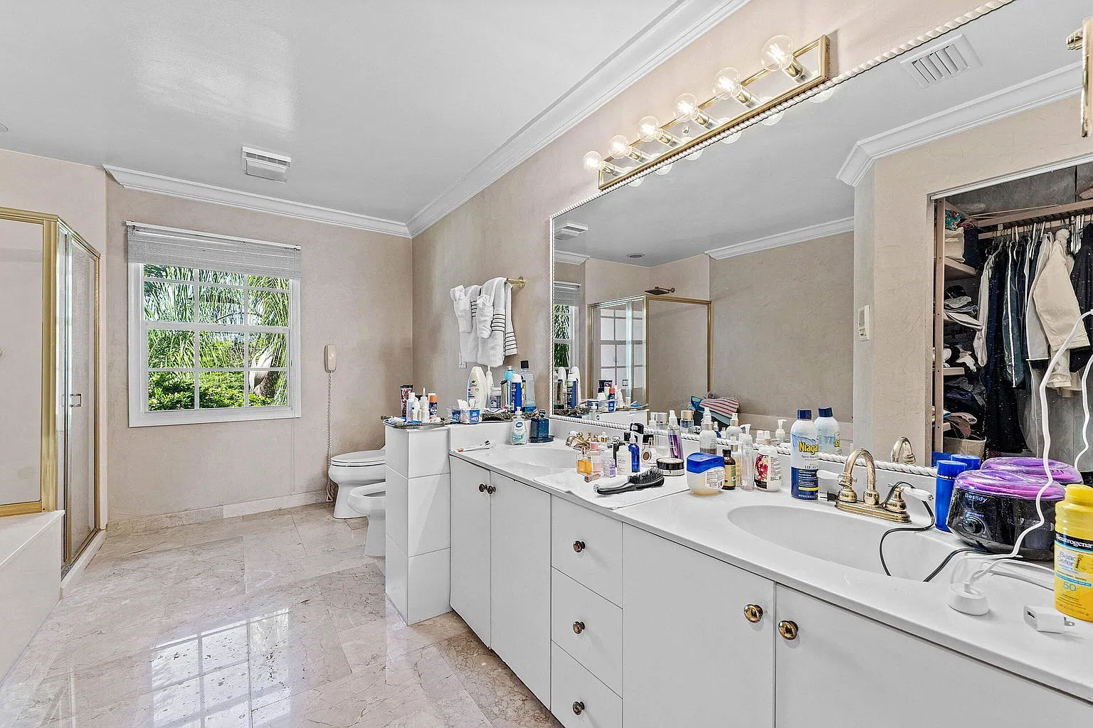 4 bed, 1957 sqft, $6,500 — Photo 4