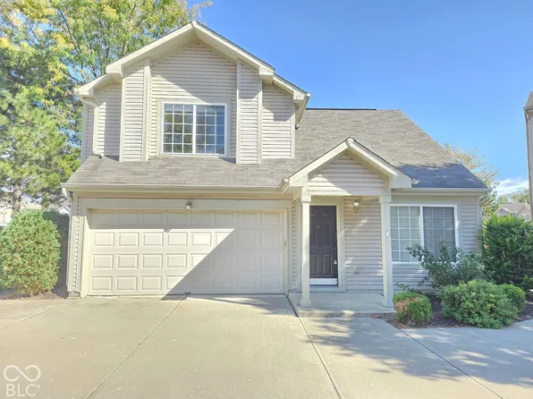 529 Stobus Dr, Greenwood, IN 46143