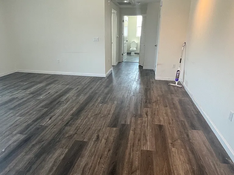 22769 Del Valle St #301 — Photo 12