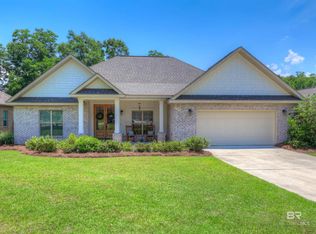 21438 Roundhouse Rd, Fairhope, AL 36532