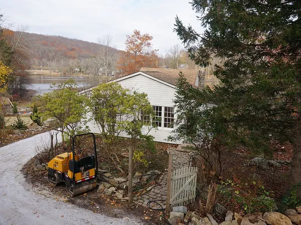 19 Teatown Ct, Carmel, NY 10512