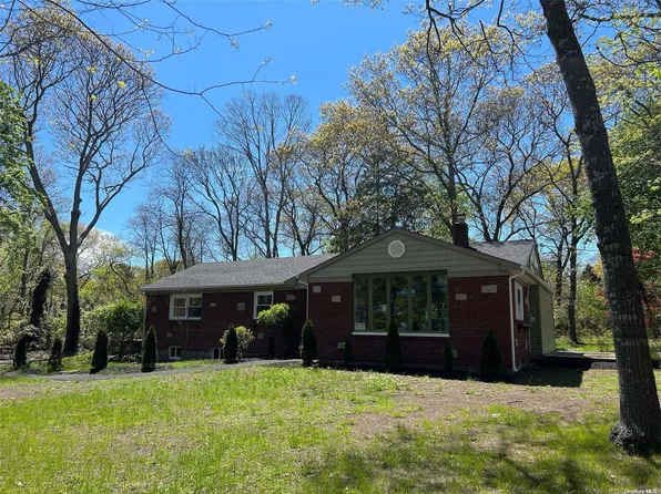 94 Overlook Drive, Mastic, NY 11950