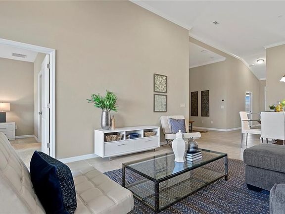 3rd image of 5424 Cicerone St #2202