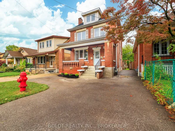 209 Rosslyn Ave S, Hamilton, ON L8M 3J6