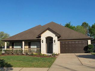 1490 Garden Lakes Dr, Friendswood, TX 77546