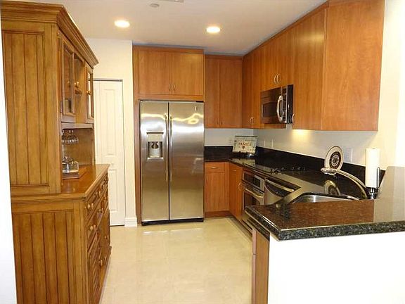 4th image of 16100 Emerald Estates Dr APT 481