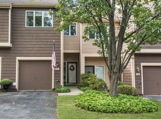 75 Derby Ct #F-2, Madison, NJ 07940