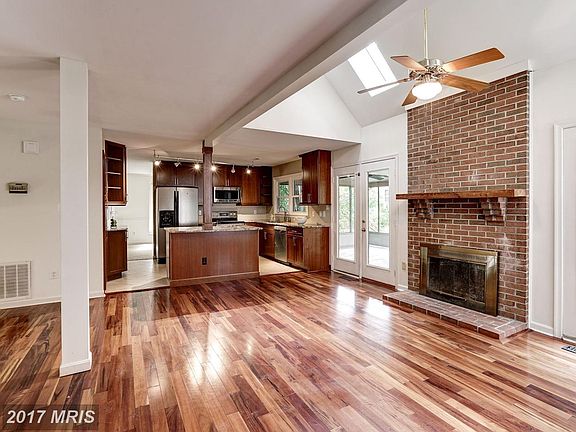 3rd image of 5212 Nanticoke Ct