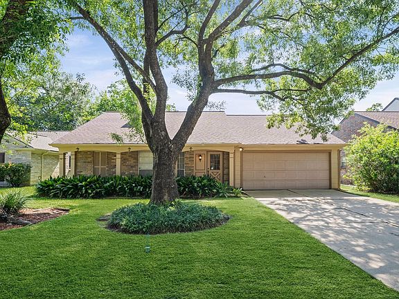 2nd image of 9622 Poynes Dr