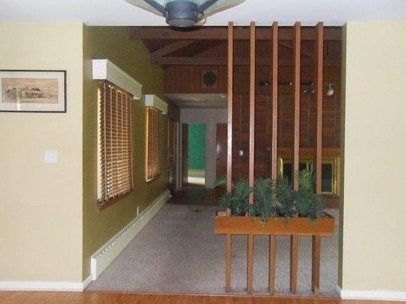 5th image of 1536 W Downer Pl