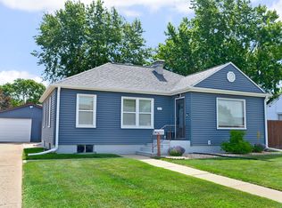 1120 Sanger St, Ottawa, IL 61350