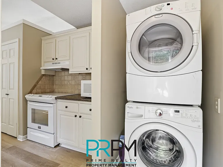 5 Parkstone Ct — Photo 21