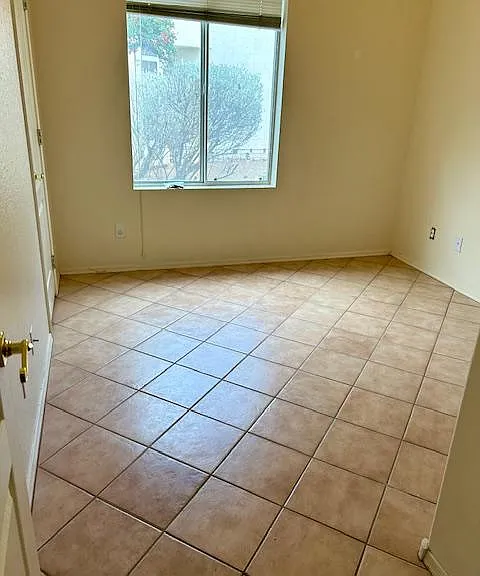 7752 E Elk Creek Rd — Photo 16