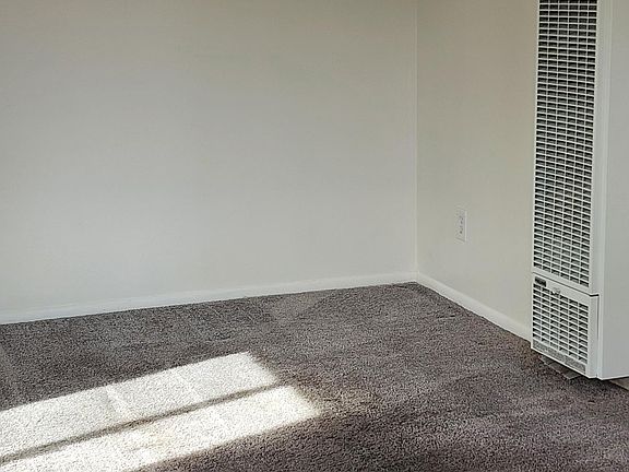Entrance/Living Room