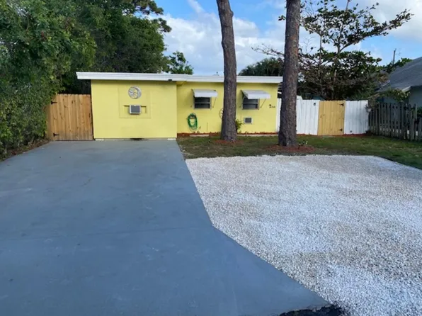 (undisclosed Address), Lake Worth, FL 33461