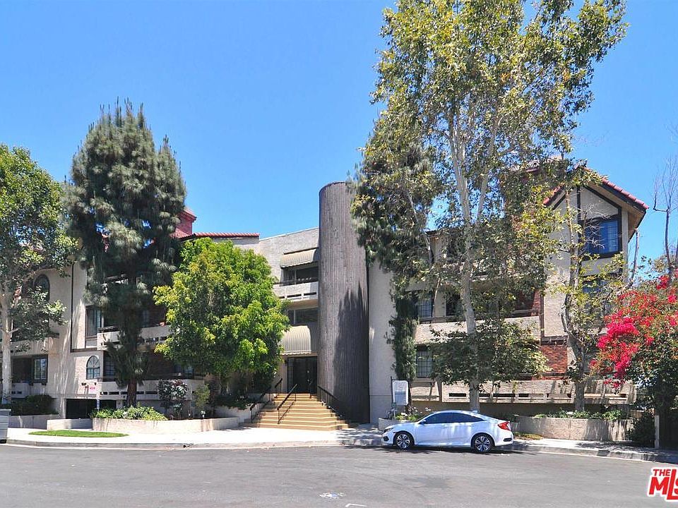 1st image of 5534 Encino Ave APT 203