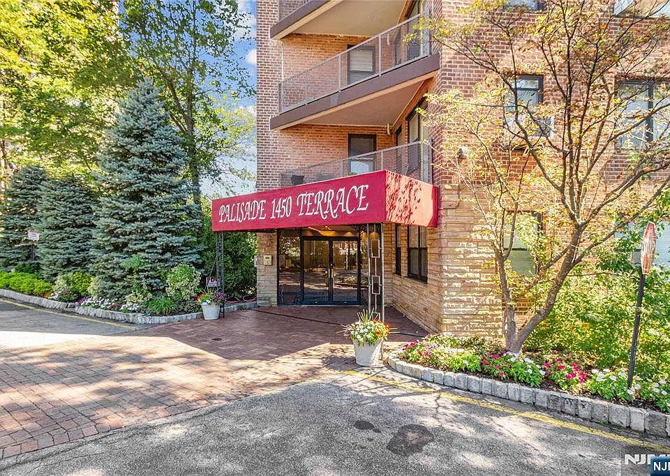 1st image of 1450 Palisade Ave APT 3A