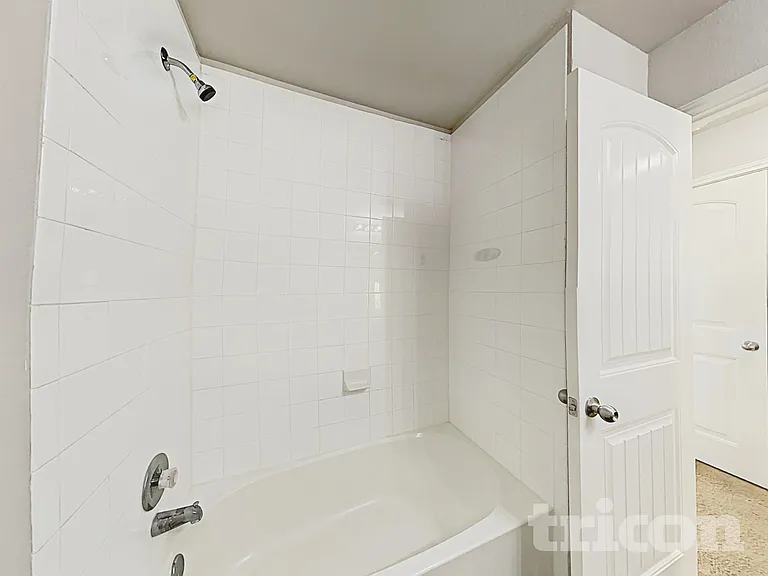 15012 Custis Ln — Photo 15