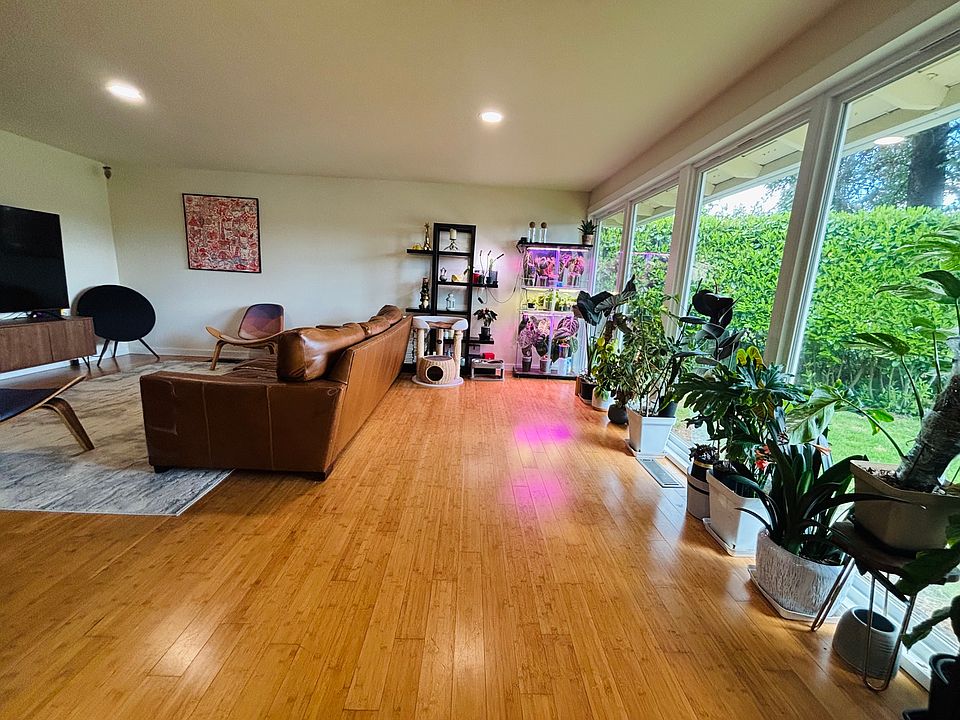 1st image of 16127 SE 5th St